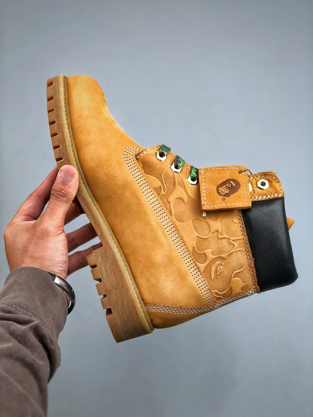 Local pickup 💰800 supports store release New goods 🚀#Original channel Co-branded Timberland Horizontally folded and dynamic water-repellent. Original packaging box and accessories are available. Size: 39-45 (half)